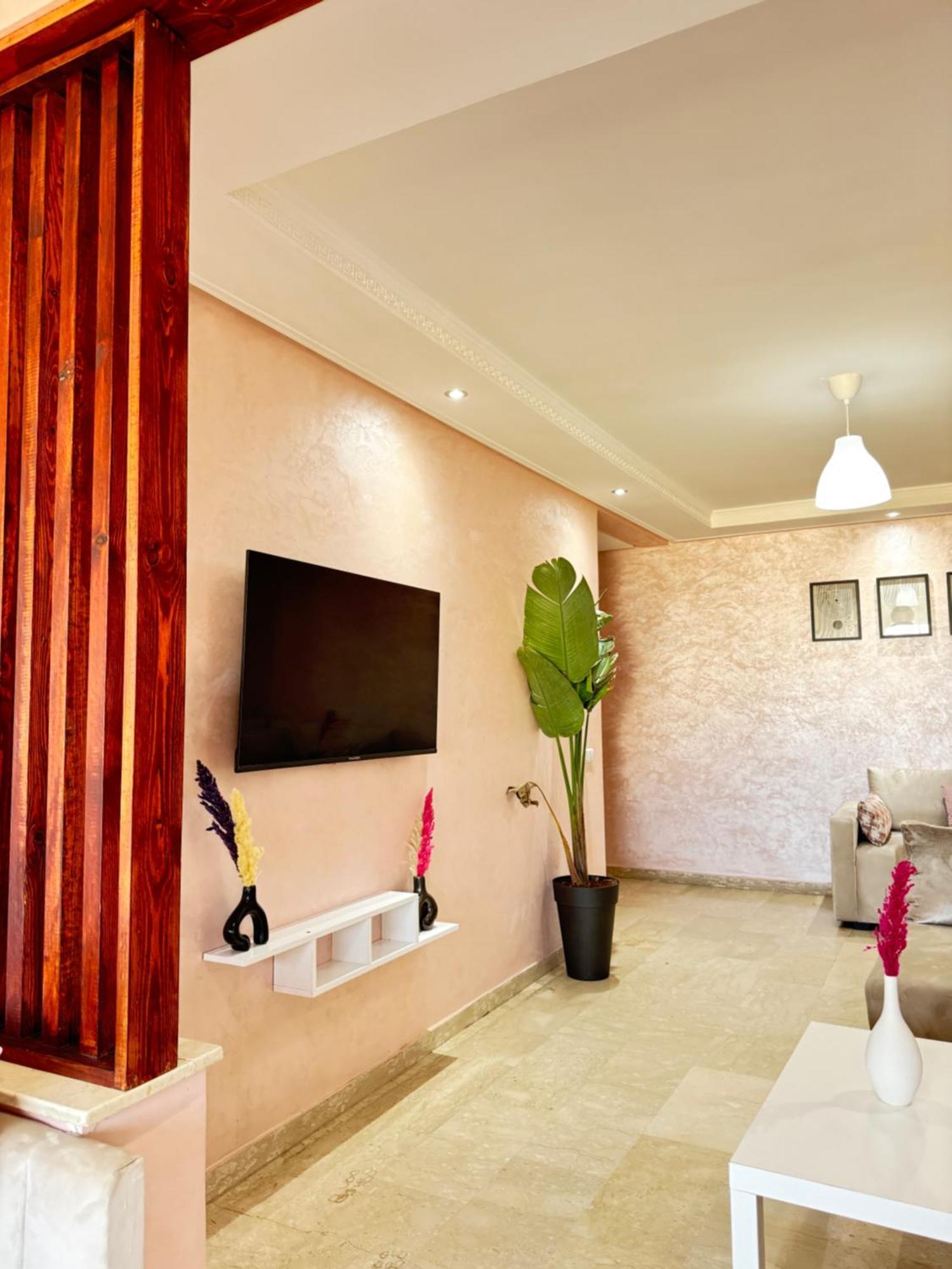 Suitouiss - Agdal 2 - Appartement A 2 Minutes De La Gare De Train Tgv Rabat Exterior photo